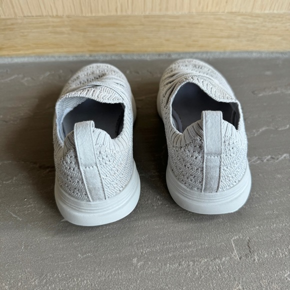 APL Kids Tech Loom Wave in Harbor Gray - Picture 2 of 5